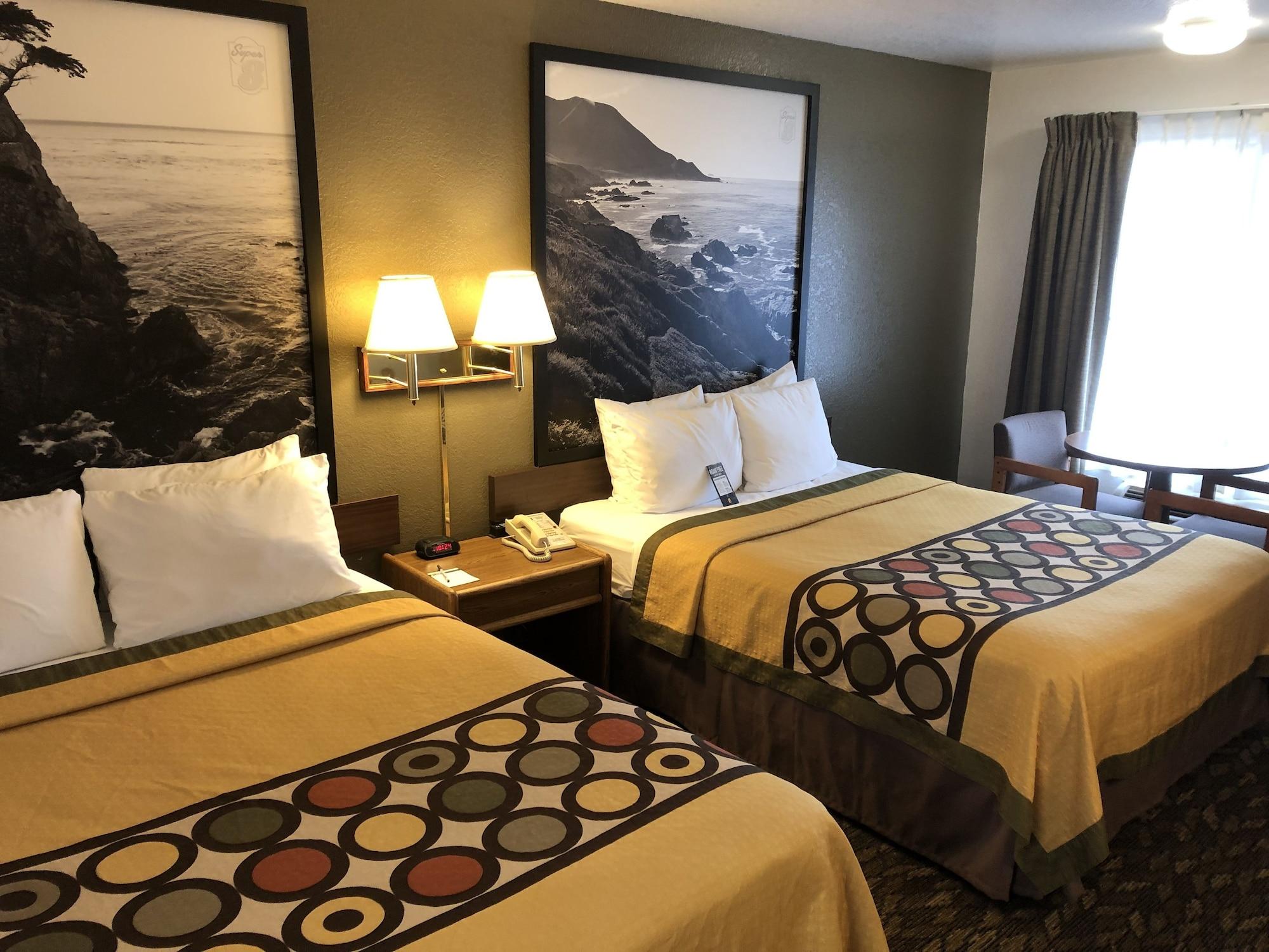 Super 8 By Wyndham Fort Bragg Buitenkant foto